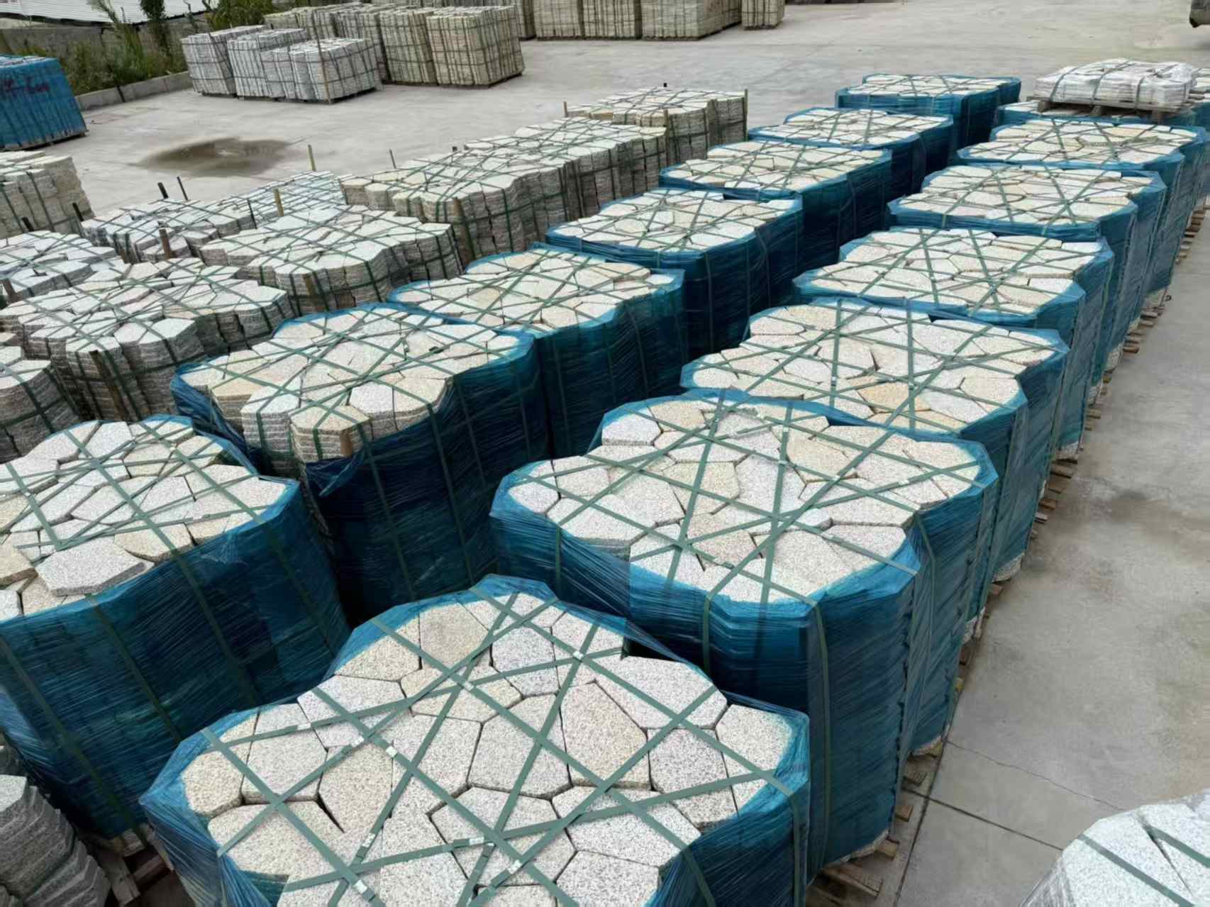 白城黄金麻冰裂纹 碎拼