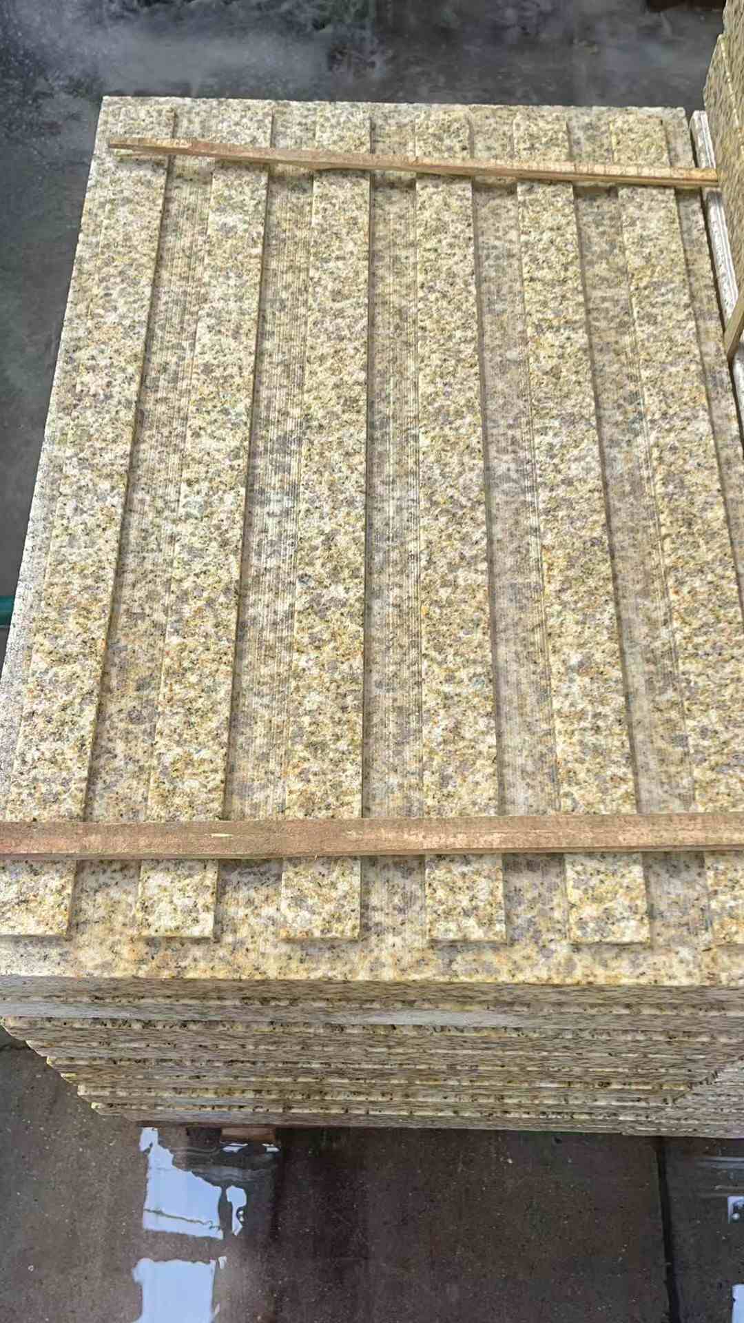 白城黄金麻盲道 石材盲道
