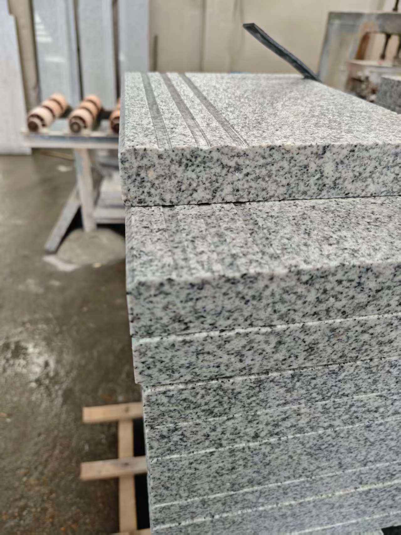 白城芝麻白楼梯踏步