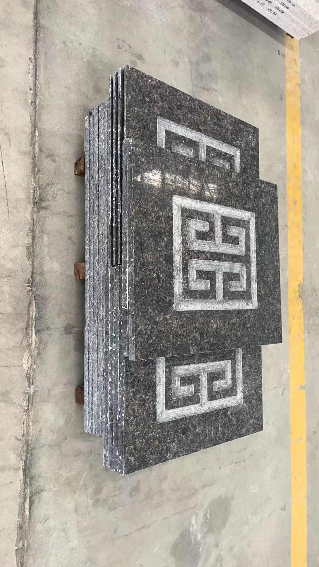 白城英国棕回纹雕刻版